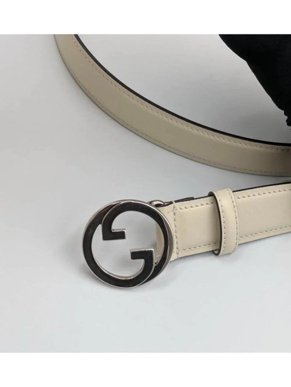 Gucci Interlocking G Blondie Ciny W30mm Calfskin Belt Mystic White 110cm 734771